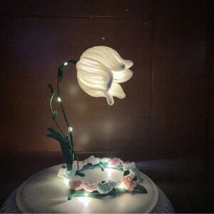 ▫️Handmade Chenille Stem The Lily Of The Valley Lamp
